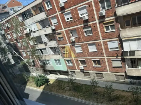 Izdavanje, dvosoban stan, 57m², Sajmište, Novi Sad - image 13