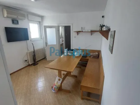 Izdavanje, četvorosoban stan, 120m², Novi Beograd Sve Podlokacije, Beograd - image 8