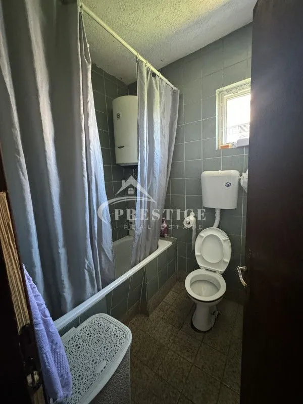 Sale, five bedroom apartment, 191m², Tološi, Podgorica