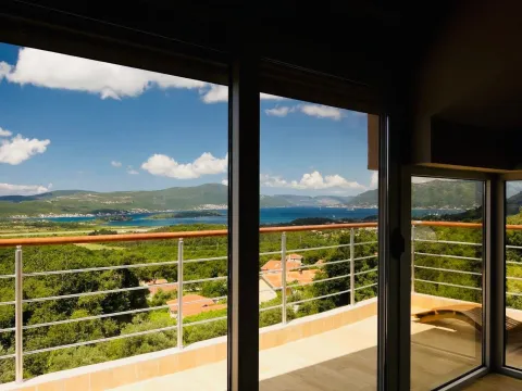 Izdavanje, jednosoban stan, 130m², Kavač, Kotor - image 2