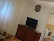 Izdavanje, dvosoban stan, 80m², Tološi, Podgorica - image 8