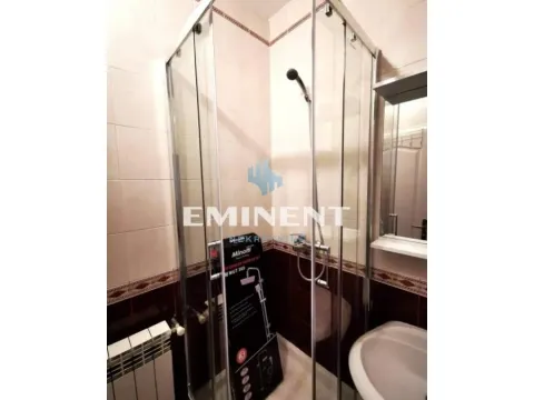 Rent, two bedroom apartment, 51m², Savski Venac, Beograd - image 11