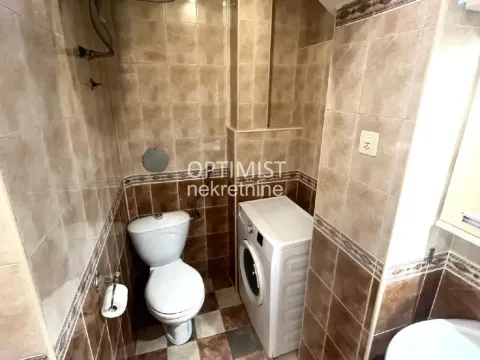 Rent, two bedroom apartment, 35m², Stari Grad, Beograd - image 7