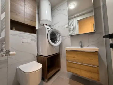 Prodaja, dvosoban stan, 58m², Centar, Kolašin - image 9