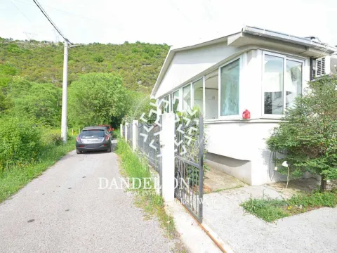 Izdavanje, kuća, 78m², Tološi, Podgorica - image 7