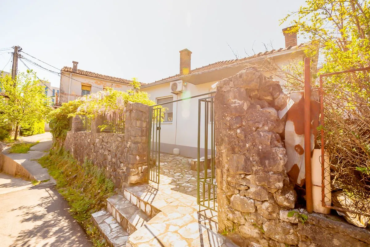 Sale, house, 62m², Stara Varoš, Podgorica
