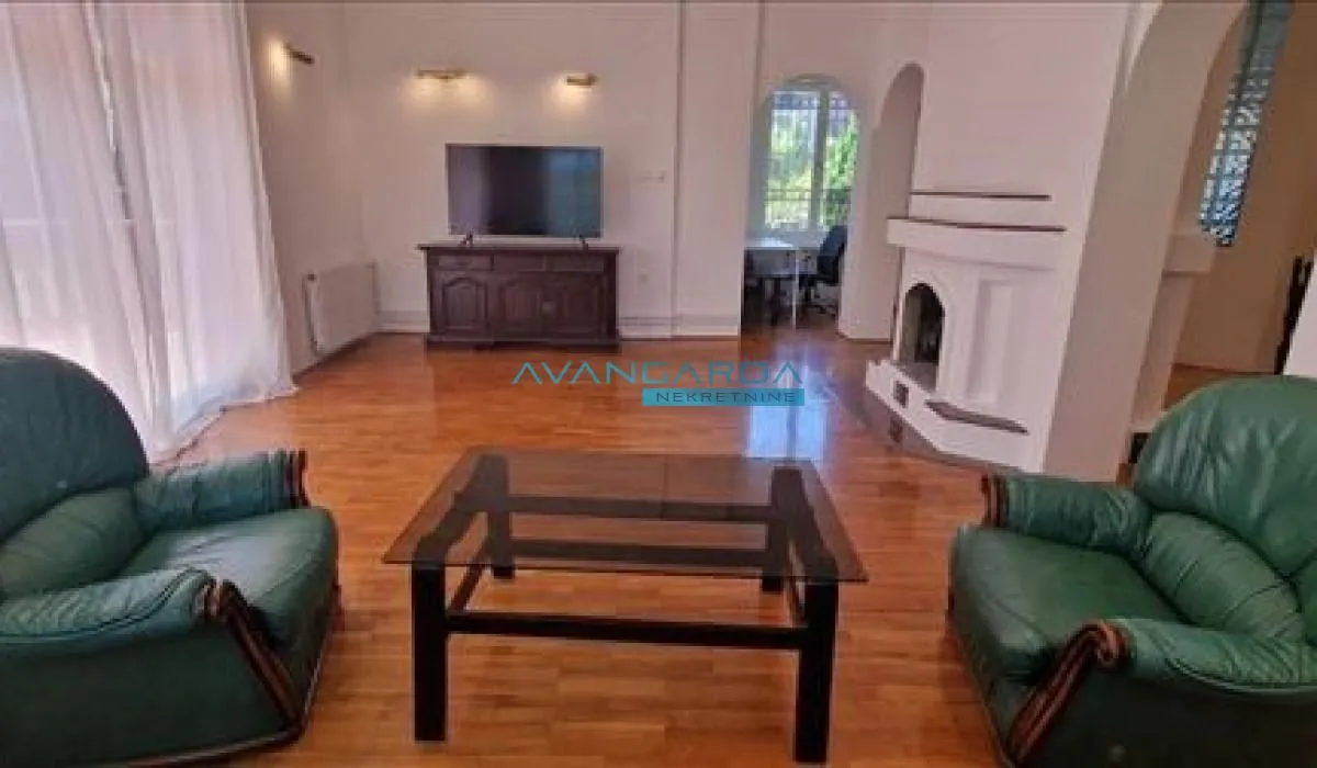 Izdavanje, četvorosoban stan, 210m², Višnjička Banja, Palilula Sve Podlokacije