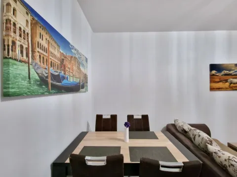 Izdavanje, jednosoban stan, 48m², Budva, Crna Gora - image 4