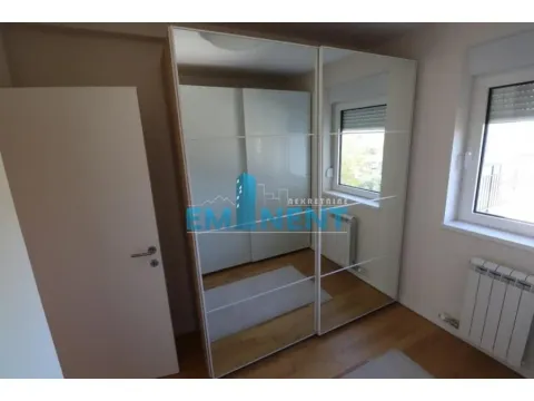 Izdavanje, četvorosoban stan, 79m², Čukarica, Beograd - image 11