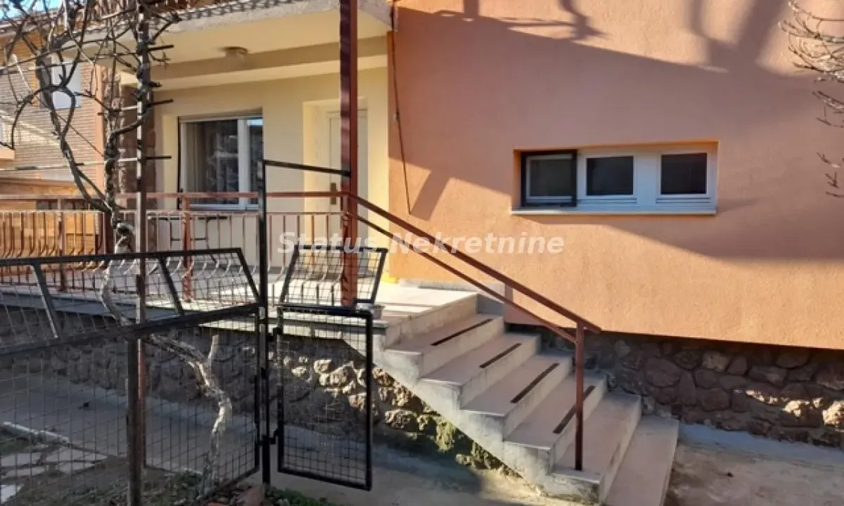 Prodaja, kuća, 360m², Sremska Kamenica, Petrovaradin