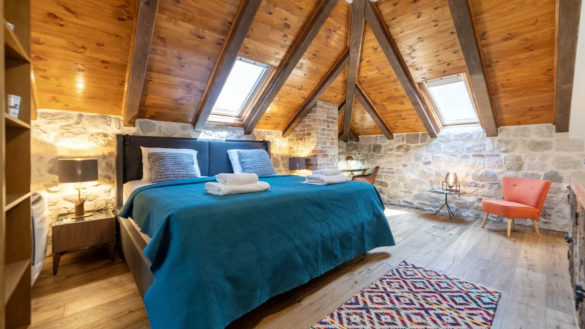 Prodaja, kuća, 183m², Muo, Kotor