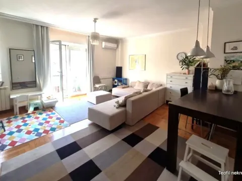 Stan in Kalenić Pijaca