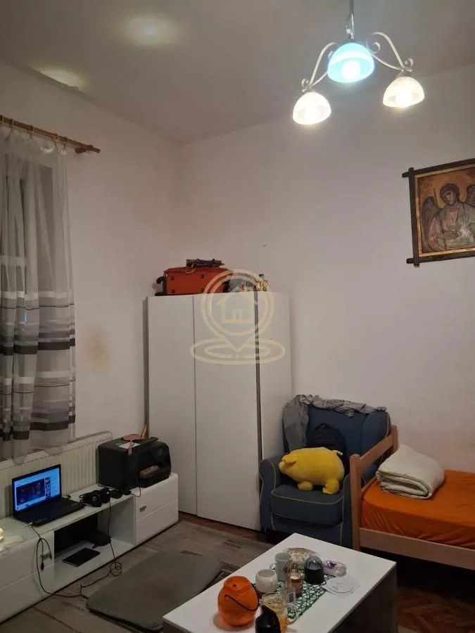 Prodaja, trosoban stan, 70m², Mala vaga, Kragujevac