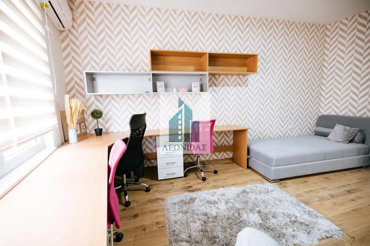 Sale, house, 290m², Medijana, Niš