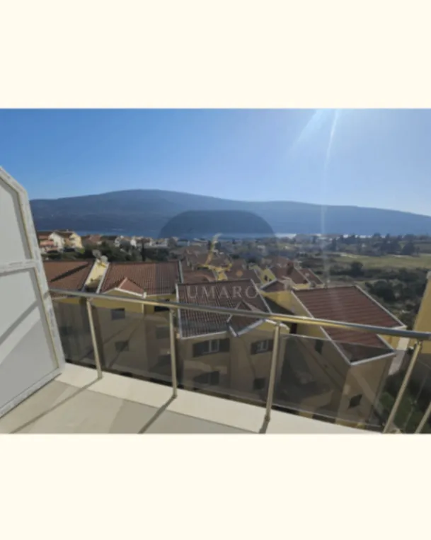 Prodaja, jednosoban stan, 45m², Đenovići, Herceg Novi