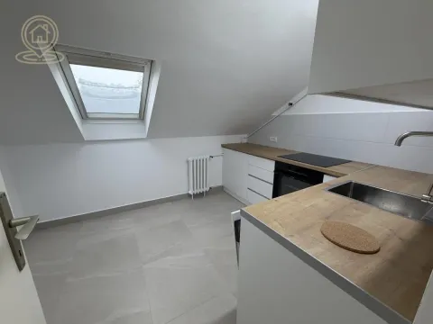 Izdavanje, trosoban stan, 85m², Sajmište, Novi Sad - image 11