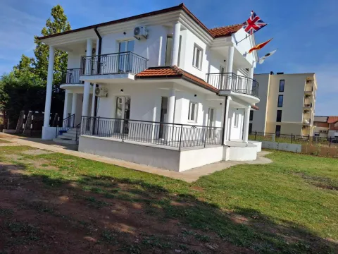 Sale, house, 360m², Zabjelo, Podgorica - image 2