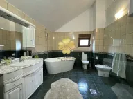 Izdavanje, stan, 300m², Gorica C, Podgorica - image 12