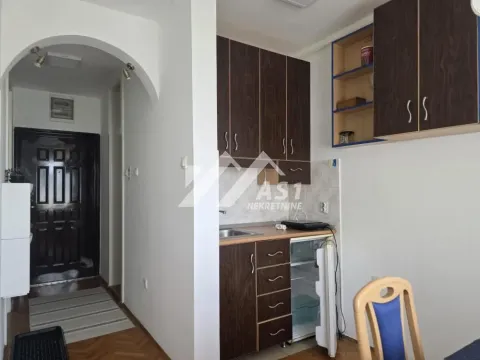 Izdavanje, jednosoban stan, 27m², Bulevar Oslobodjenja, Novi Sad Sve Podlokacije - image 4
