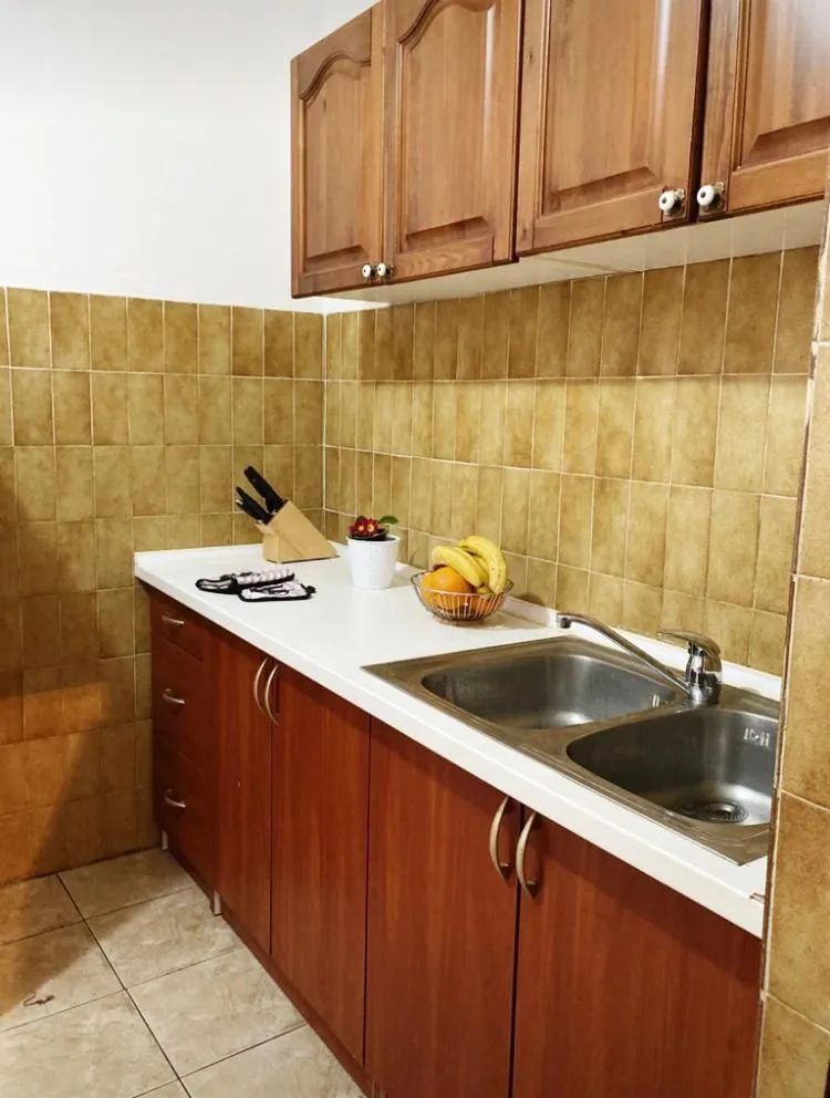 Prodaja, ugostiteljski objekat, 215m², Budva, Crna Gora