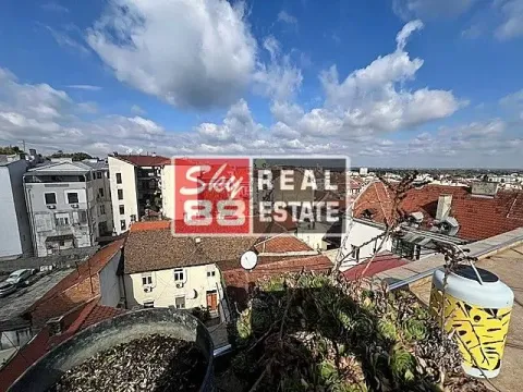 Sale, three bedroom apartment, 110m², Stari Grad, Beograd - image 1