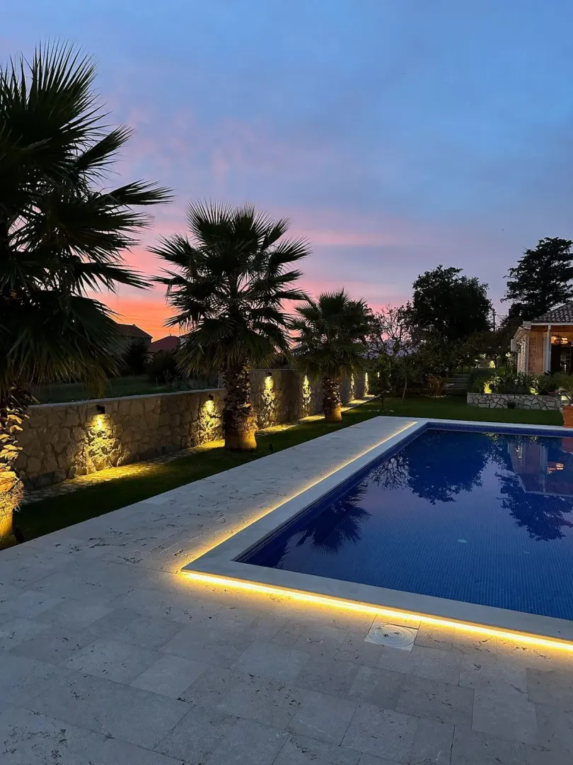 Sale, house, 2660m², Lastva Grbaljska, Kotor