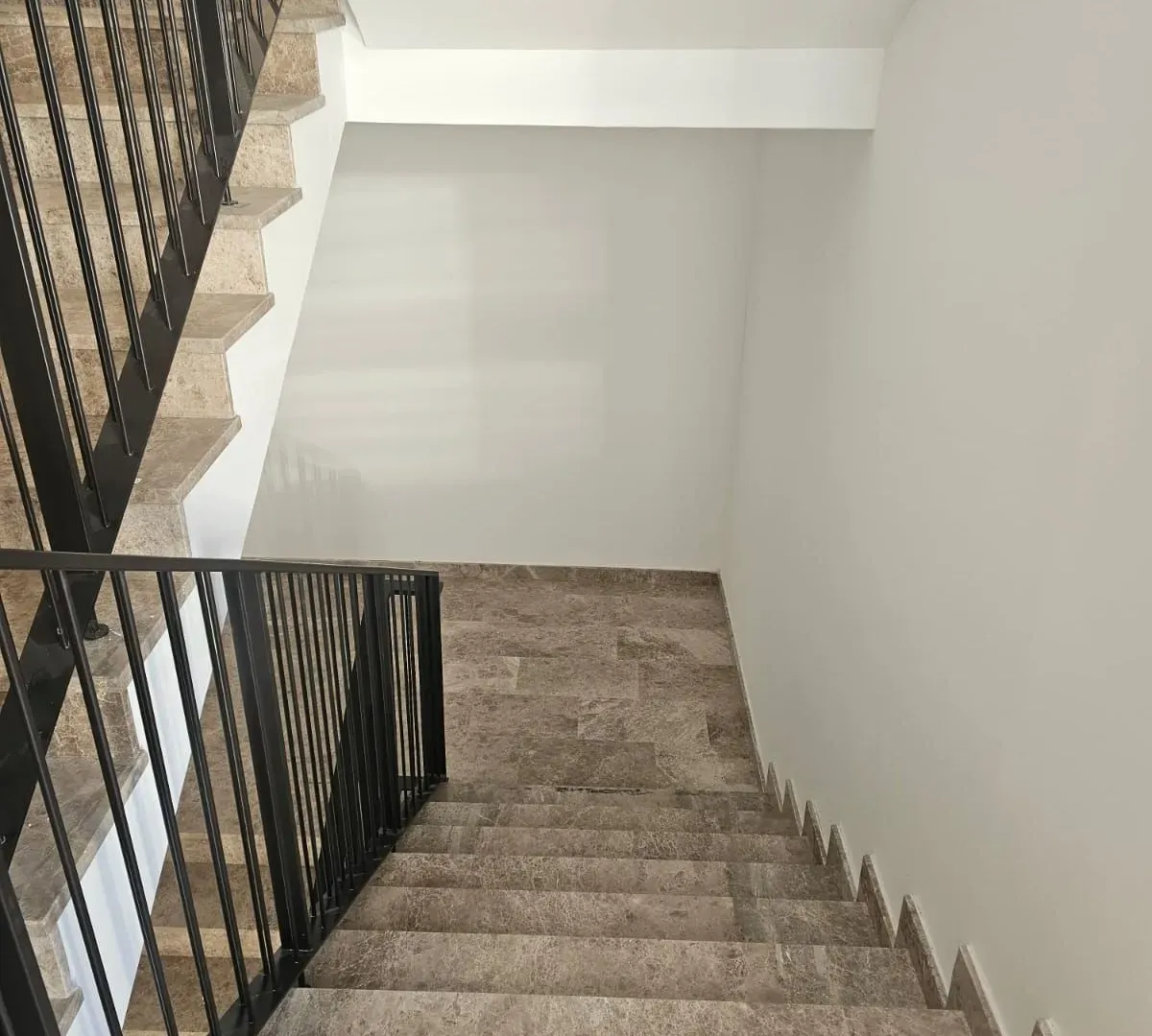 Rent, one bedroom apartment, 62m², Bečići, Budva