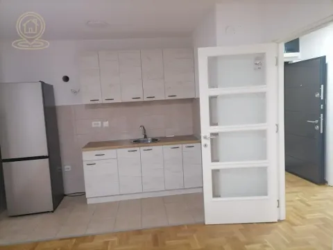 Izdavanje, dvosoban stan, 55m², Palilula, Niš - image 4