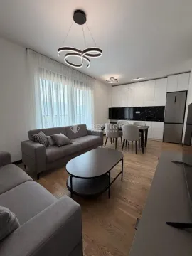Izdavanje, dvosoban stan, 57m², Pod Goricom, Podgorica - image 3
