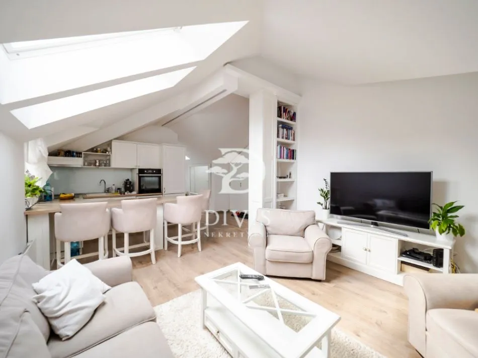 Sale, two bedroom apartment, 59m², Zemun Kalvarija, Zemun Sve Podlokacije