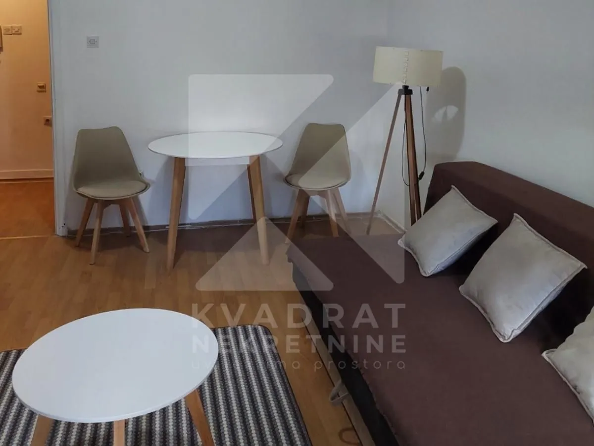 Rent, studio apartment, 30m², Centar, Podgorica