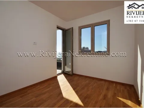 Sale, one bedroom apartment, 48m², Bečići, Budva - image 4