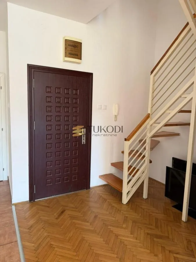 Sale, four bedroom apartment, 120m², Stari grad, Novi Sad
