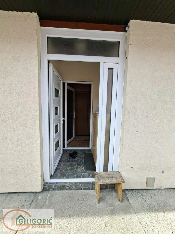Sale, house, 74m², Pančevo, Srbija