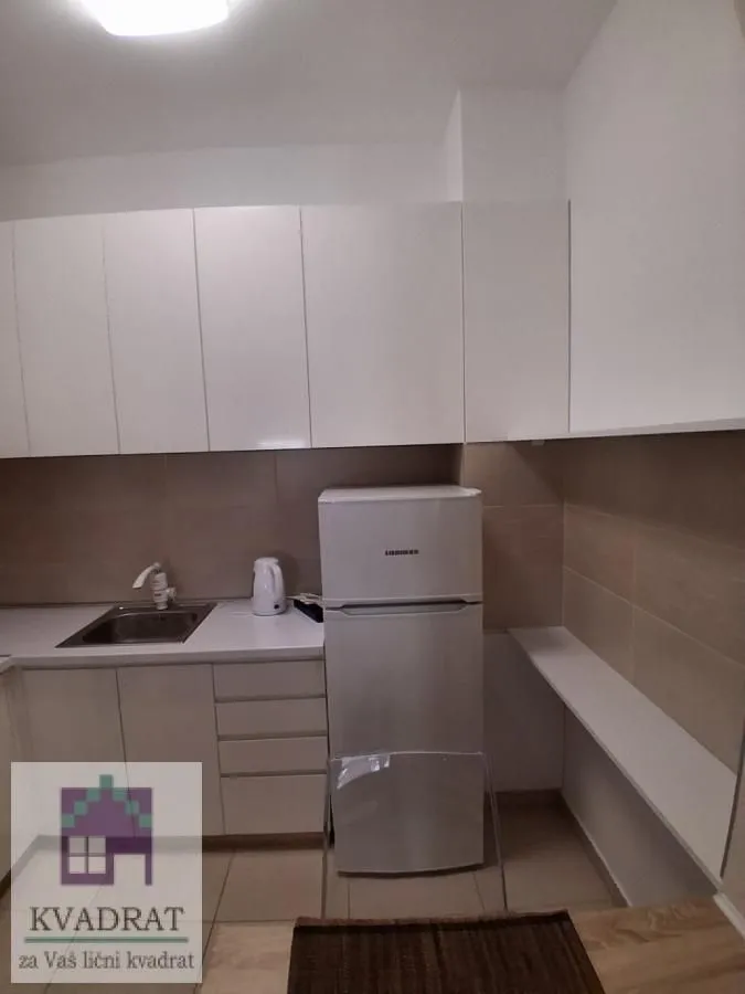 Rent, studio apartment, 33m², Centar, Novi Sad