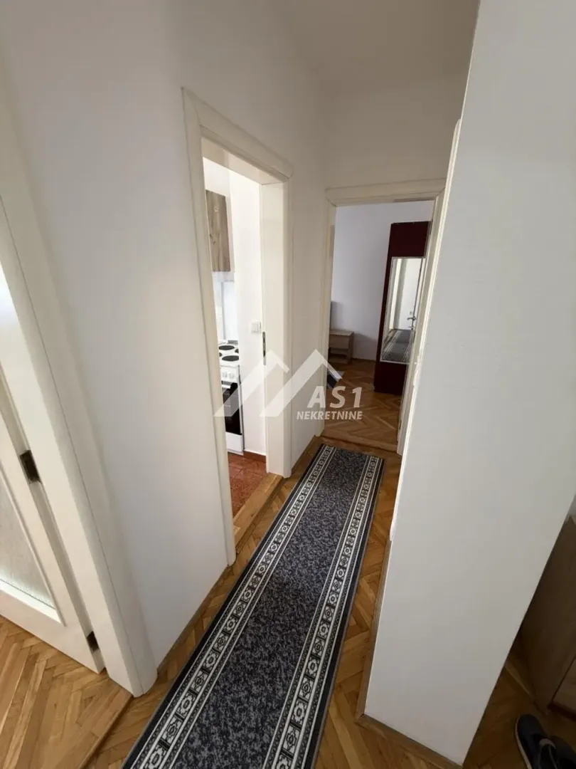 Izdavanje, dvosoban stan, 45m², Novi Sad Sve Podlokacije, Novi Sad