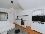 Izdavanje, dvosoban stan, 56m², Budva, Crna Gora - image 3