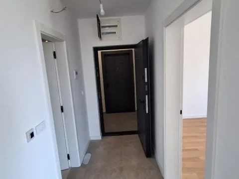 Sale, two bedroom apartment, 82m², Centar, Bar - image 9