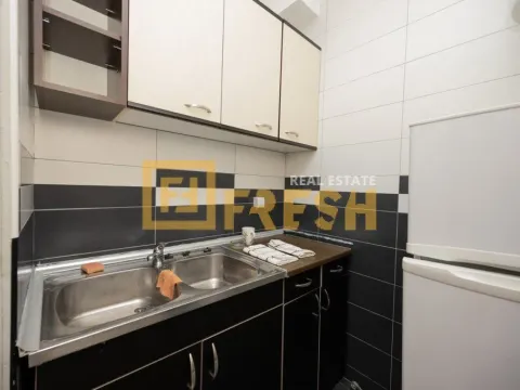 Izdavanje, poslovni prostor, 60m², Preko Morače, Podgorica - image 9