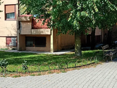 Prodaja, dvosoban stan, 74m², Integralovo, Nikšić - image 4