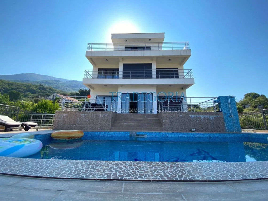 Prodaja, kuća, 300m², Bar, Crna Gora