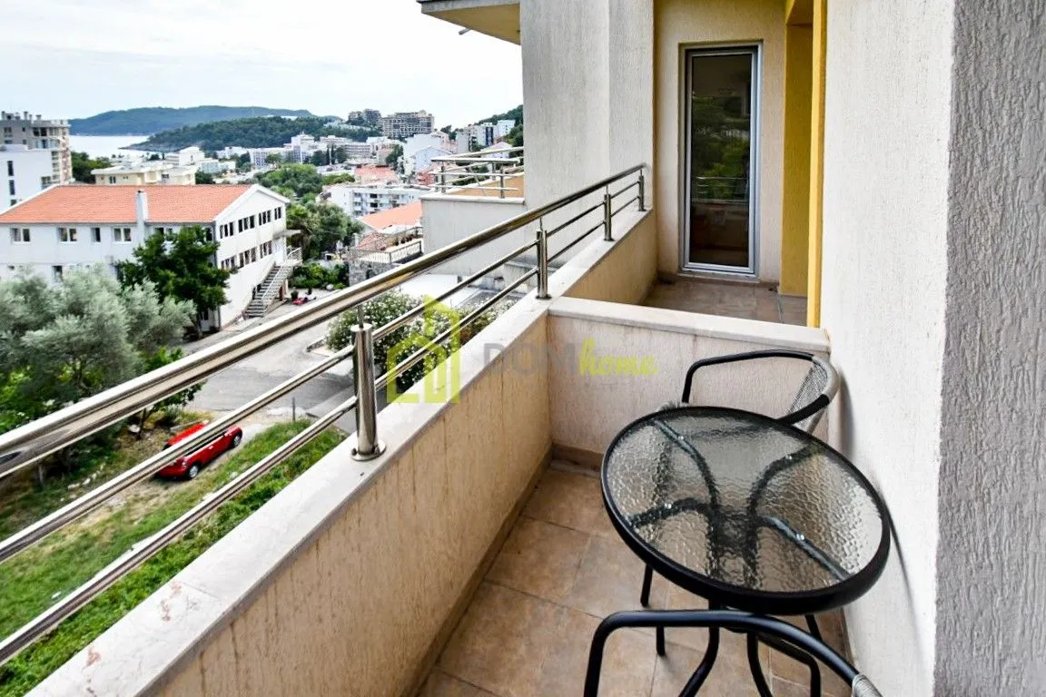 Prodaja, trosoban stan, 86m², Bečići, Budva