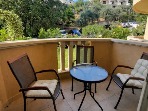 Sale, studio apartment, 36m², Pržno, Budva - image 5