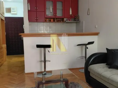 Izdavanje, garsonjera, 29m², Centar, Novi Sad - image 3