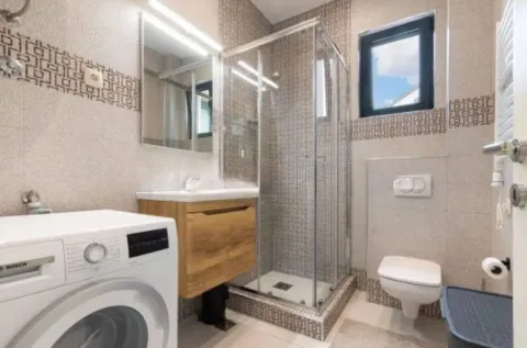 Prodaja, dvosoban stan, 81m², Bečići, Budva - image 9