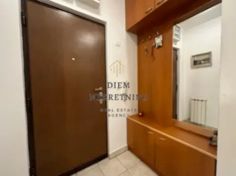 Izdavanje, dvosoban stan, 75m², Podgorica, Crna Gora - image 2