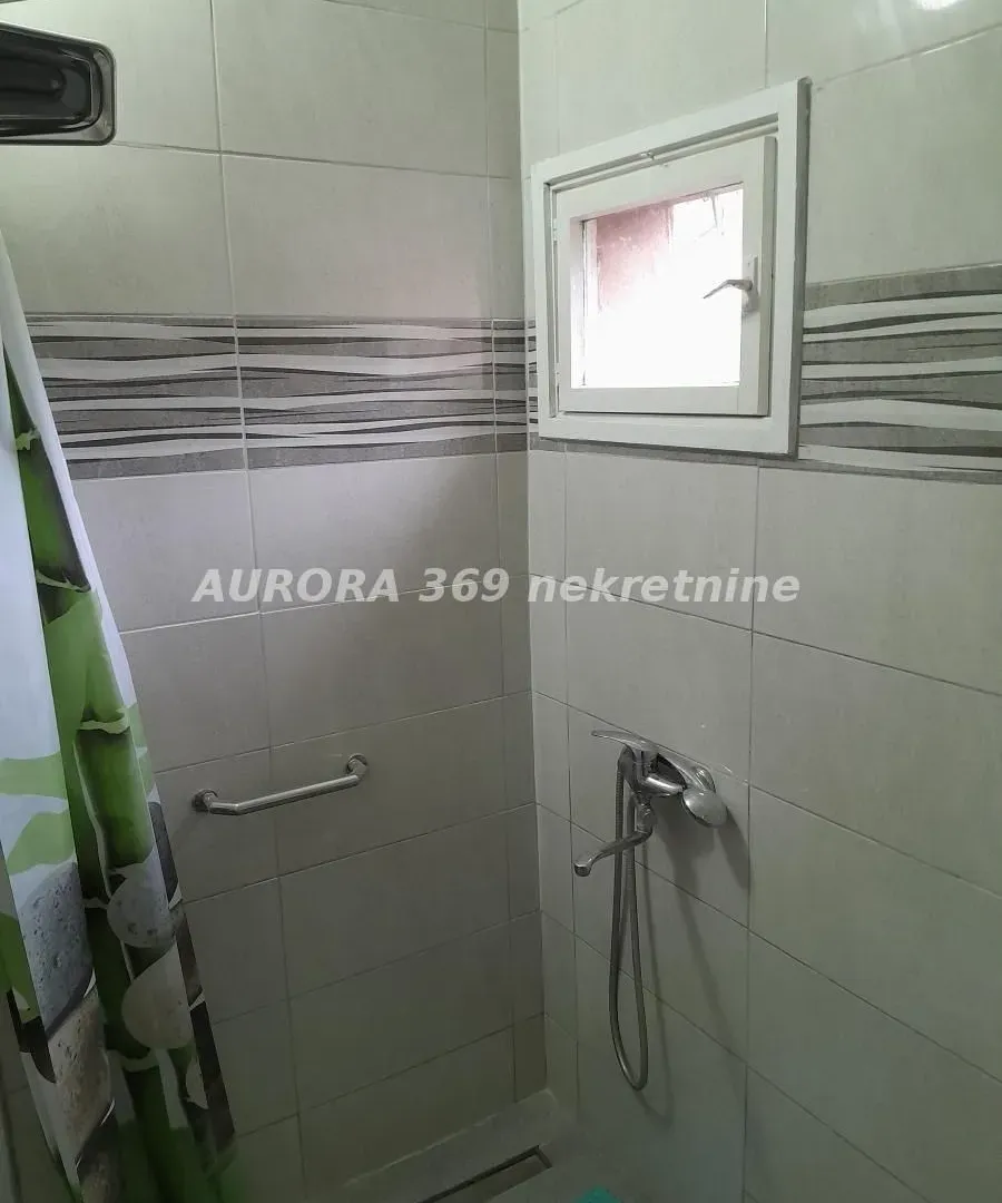 Prodaja, kuća, 61m², Beočin, Srbija