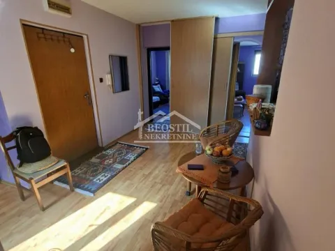 Prodaja, trosoban stan, 74m², Savski Venac, Beograd - image 3
