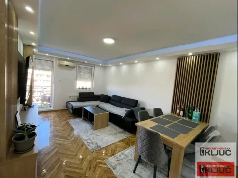 Izdavanje, dvosoban stan, 47m², Novo naselje, Novi Sad - image 5