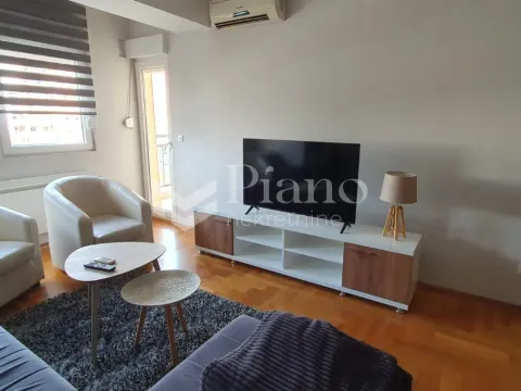 Izdavanje, jednosoban stan, 52m², City Kvart, Podgorica - image 4